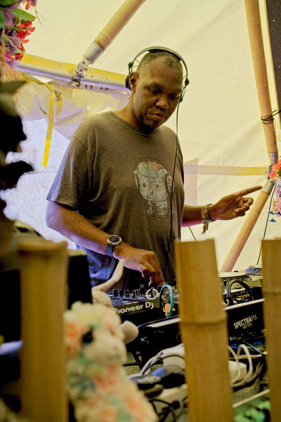 Rodderz mixing at Deevstock Menagerie 2026